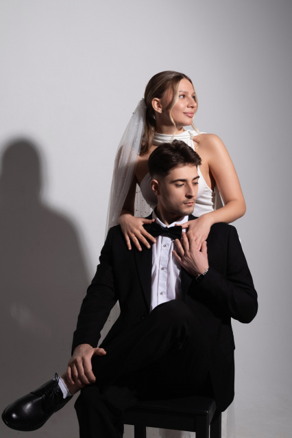 Свадебная фотосессия в Красноярске — стиль, чувства и незабываемые кадры – фото № 36