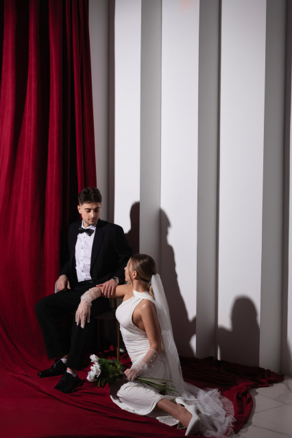 Свадебная фотосессия в Красноярске — стиль, чувства и незабываемые кадры – фото № 26