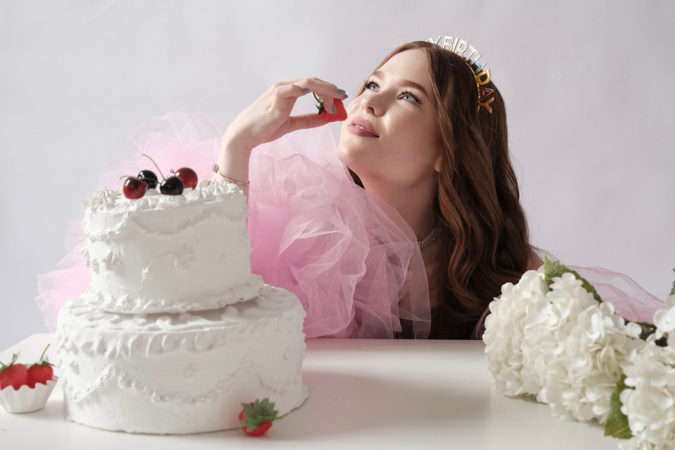 Фотосессия в студии для именинника заказать от сети фотостудий Fashion Box в Красноярске 
 – фото № 1