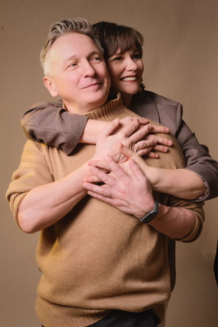 Заказать фотосессию Love Story в студии от сети фотостудий Fashion Box в Красноярске
 – фото № 5