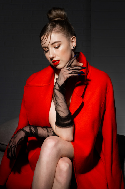 Индивидуальная фотосессия в 2-х образах в Красноярске заказать по отличным ценам от Fashion Box
 – фото № 19