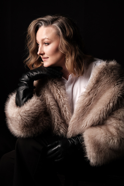 Индивидуальная фотосессия в 2-х образах в Красноярске заказать по отличным ценам от Fashion Box
 – фото № 13