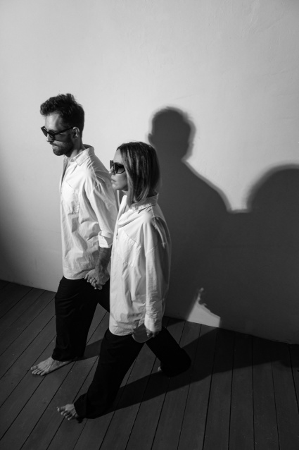 Заказать фотосессию Love Story в студии от сети фотостудий Fashion Box в Красноярске
 – фото № 12