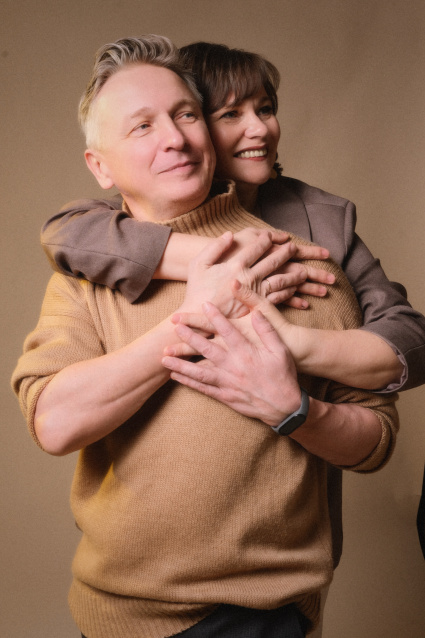 Заказать фотосессию Love Story в студии от сети фотостудий Fashion Box в Красноярске
 – фото № 7