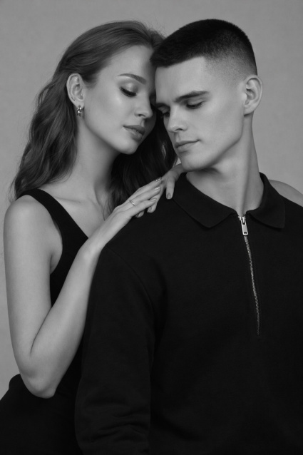 Заказать фотосессию Love Story в студии от сети фотостудий Fashion Box в Красноярске
 – фото № 8