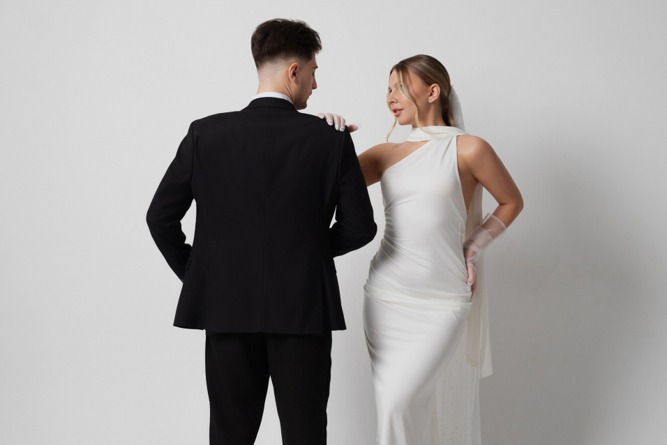 Свадебная фотосессия в Красноярске — стиль, чувства и незабываемые кадры – фото № 1